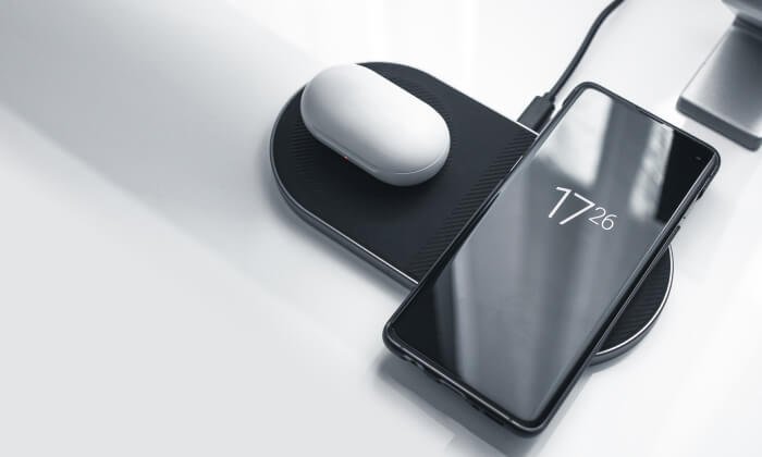 Accessories 2 Banner 1 Device